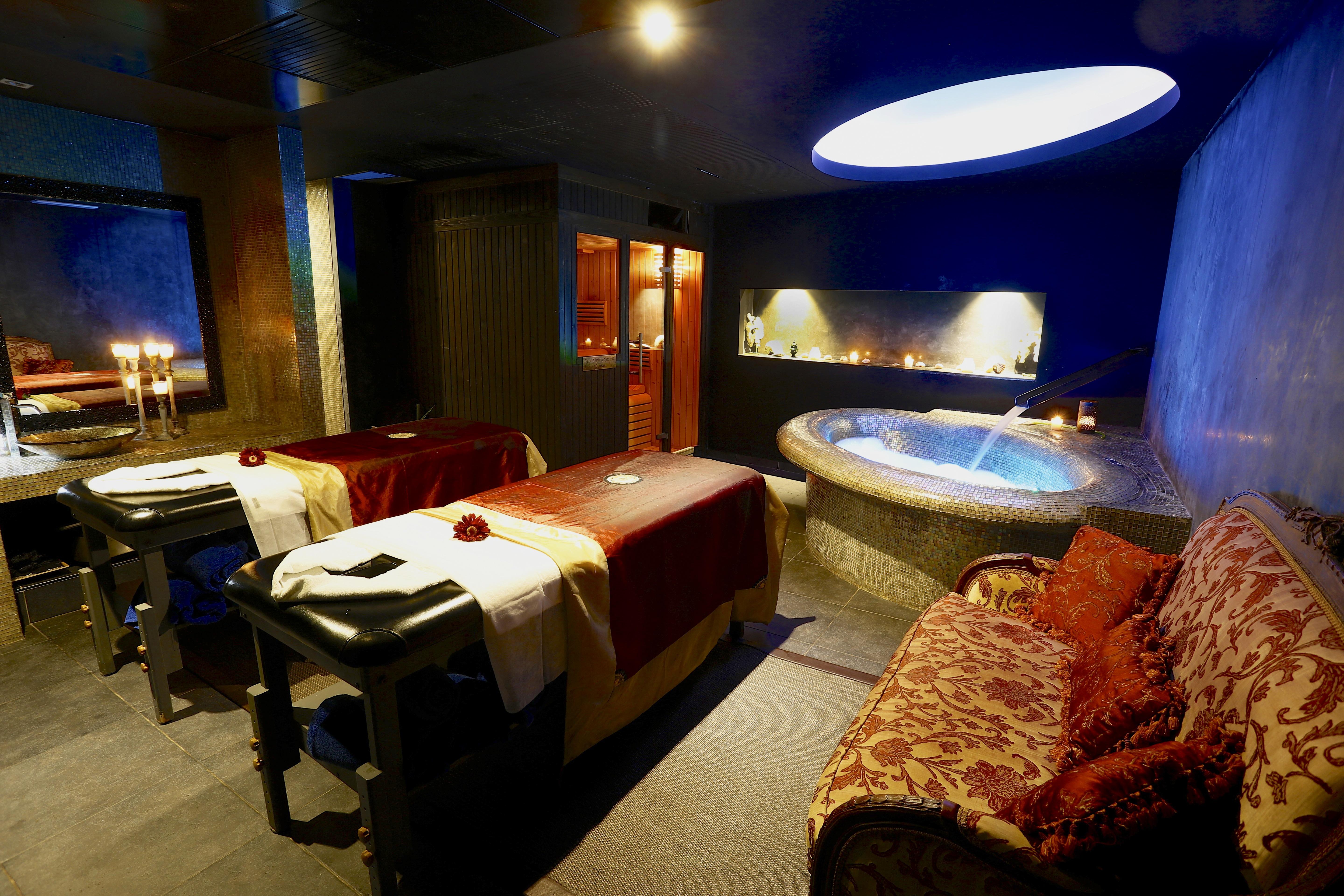 Gran Palas Hotel - Spa Incluido La Pineda Dış mekan fotoğraf A spa in a hotel